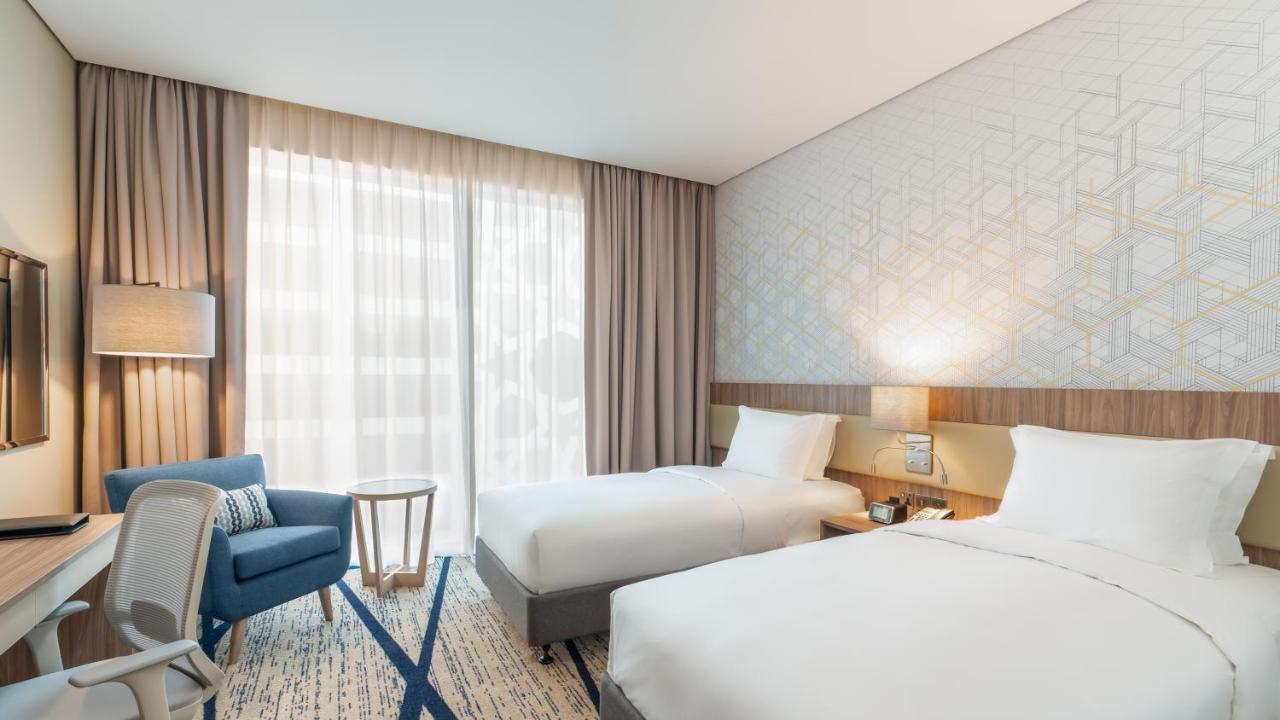 Holiday Inn & Suites Al Jubail By Ihg Al Fanatir Extérieur photo
